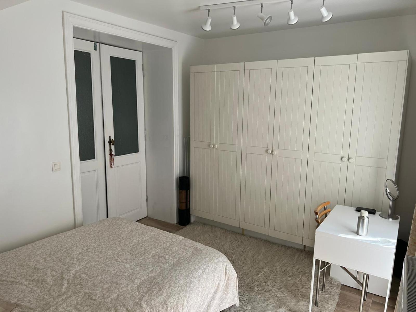 Stay In Maison De Metre In Etterbeek Брюссель Экстерьер фото